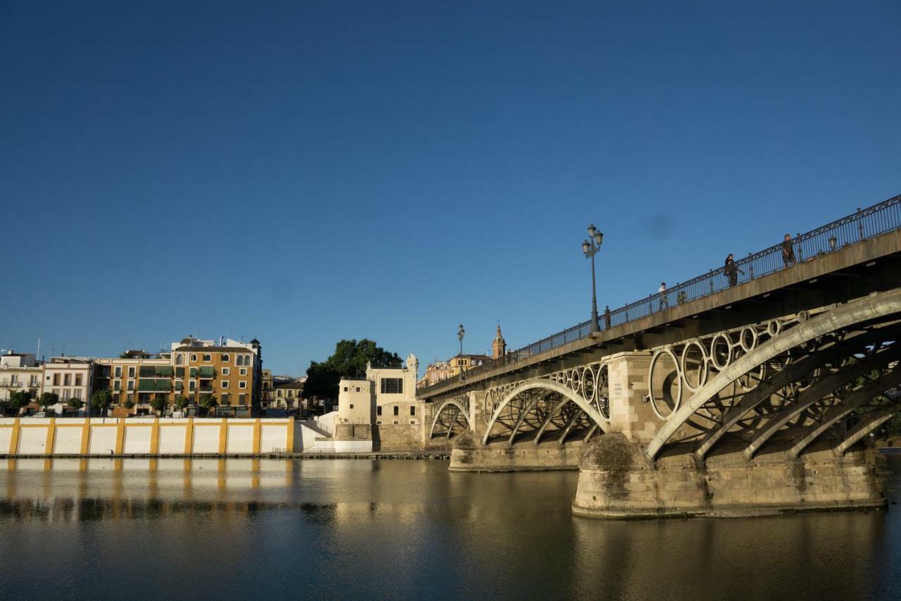 "Km Cero De Sevilla" Екстериор снимка